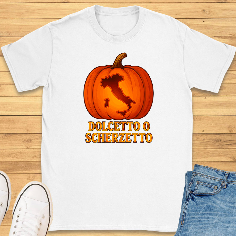 Dolcetto o Scherzetto Italy Pumpkin T-Shirt